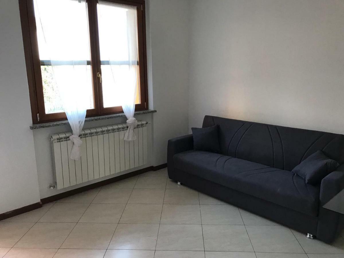 Trilocale In Villetta Piano Terra Indipendente Osio Sotto Exteriör bild