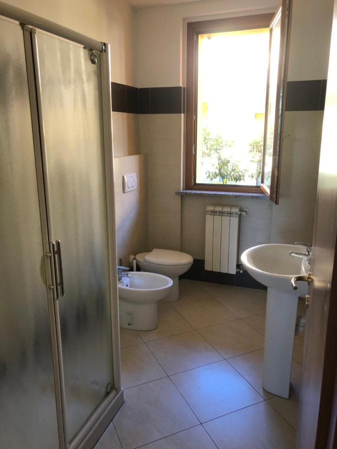 Trilocale In Villetta Piano Terra Indipendente Osio Sotto Exteriör bild